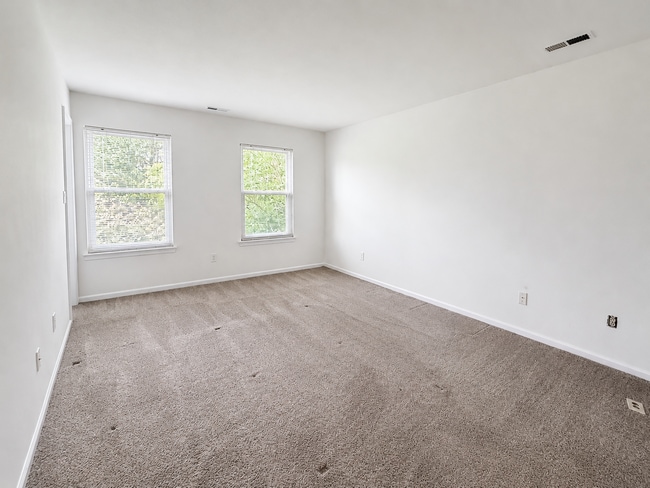 Building Photo - 5125 Middlebrook Ct