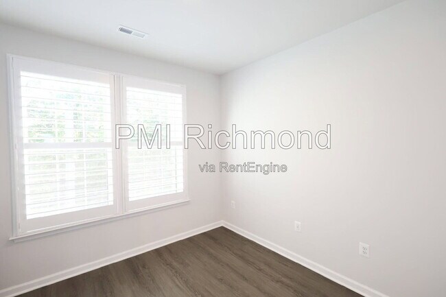 Building Photo - 13273 Coalfield Station Ln