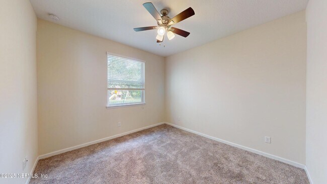 Building Photo - 65 Lone Eagle Way