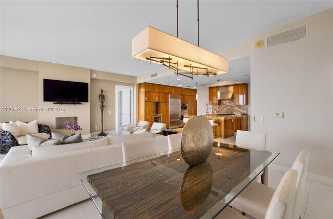 Building Photo - 9701 Collins Ave