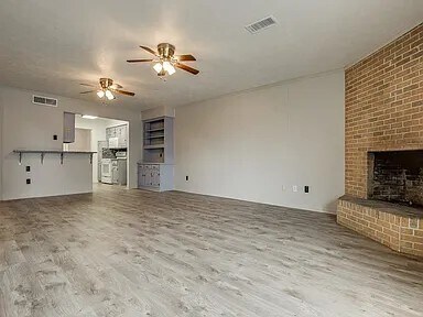 Building Photo - 12805 Pandora Dr