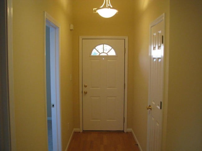 Building Photo - 3285 Royal Troon Rd