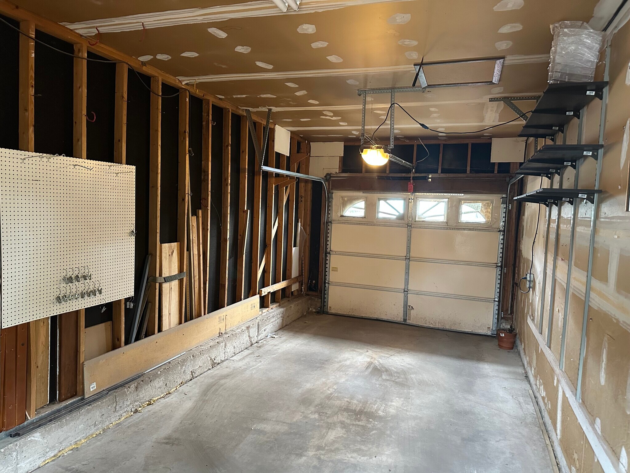 Garage - 5777 Tuckerman Ln