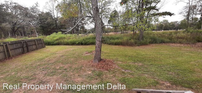 Building Photo - 2 br, 2 bath House - 228 Melody Lane