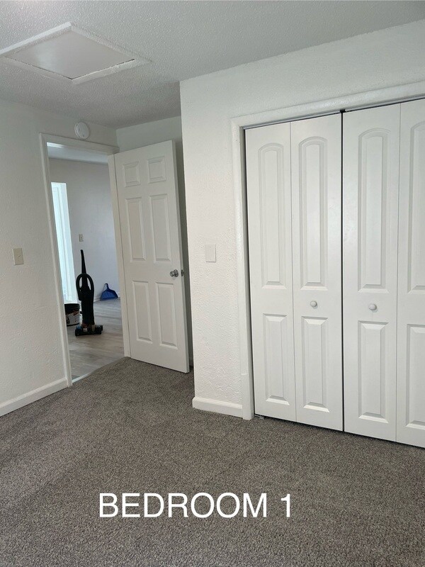 Building Photo - 2140 Crystal St