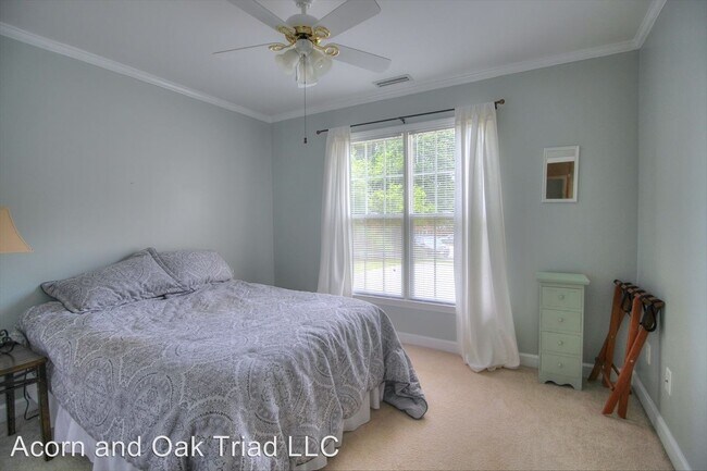 Building Photo - 3 br, 2 bath House - 105 Bradford Lake Ct