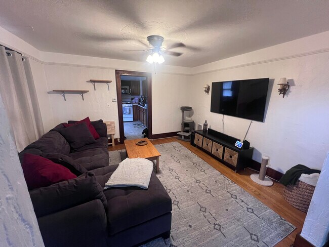 view of living room from dining room area - 534 Kenwick Dr
