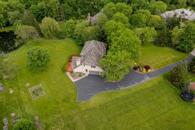 Building Photo - 5420 Belmont Ct