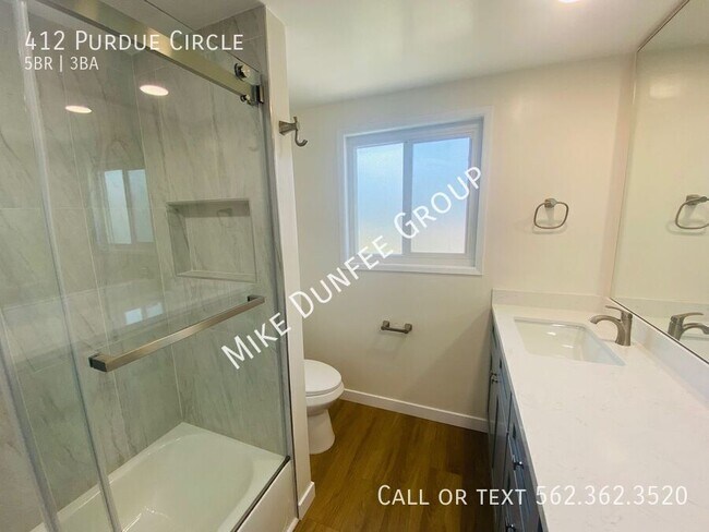 Building Photo - 412 Purdue Cir
