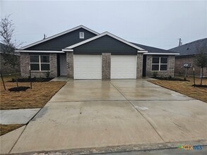 Building Photo - 1309 Concord Dr