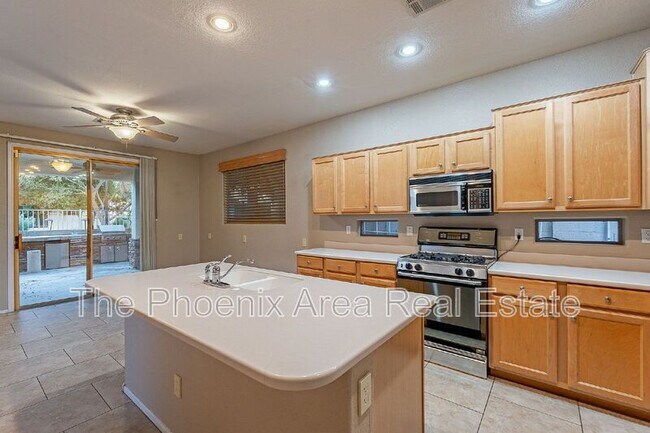 Building Photo - 1143 N Apollo Dr