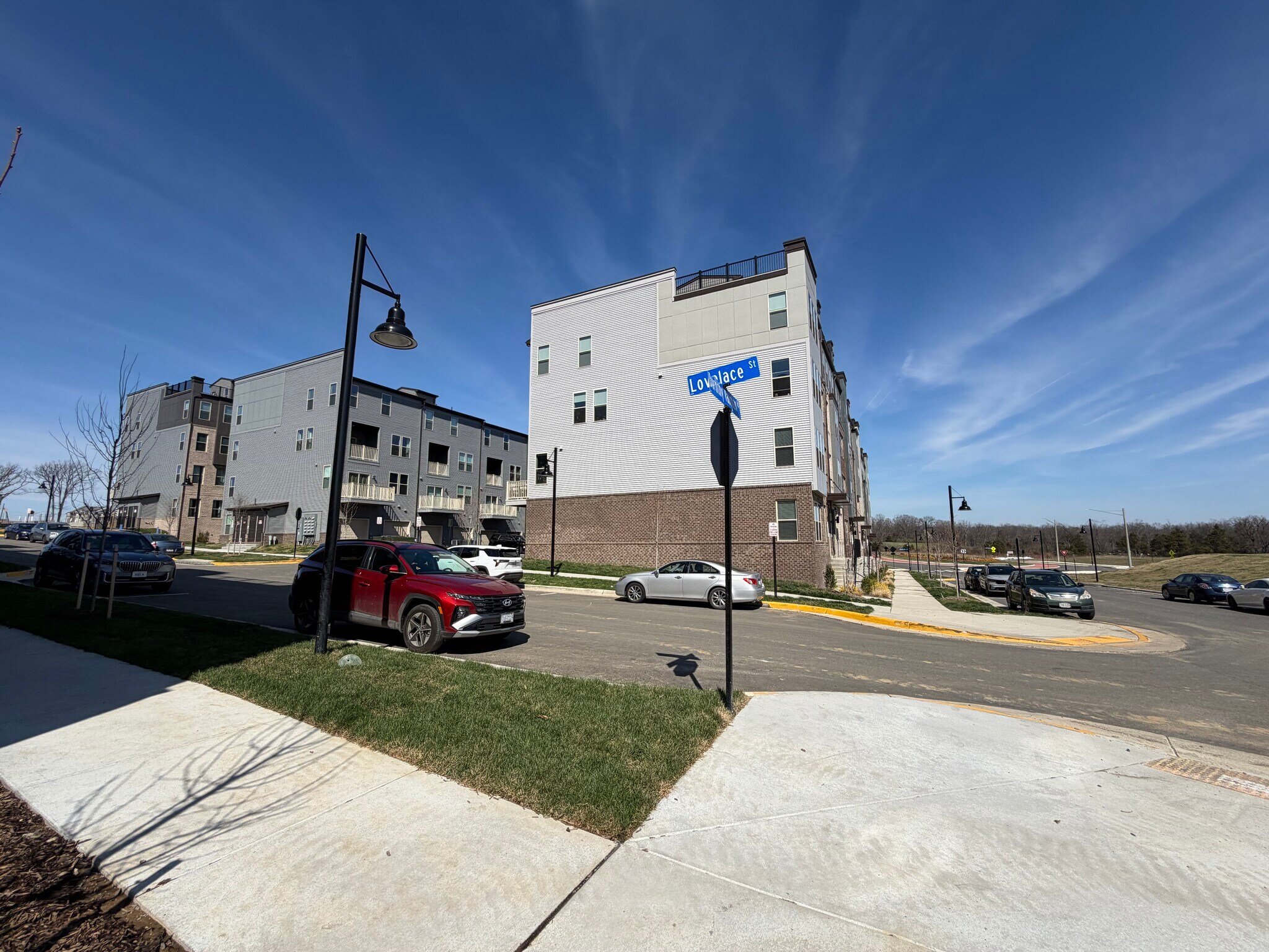 lovelace st junction - 8652 Lovelace St