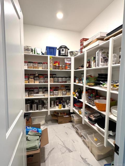 Building Photo - 911 Lindbergh Dr