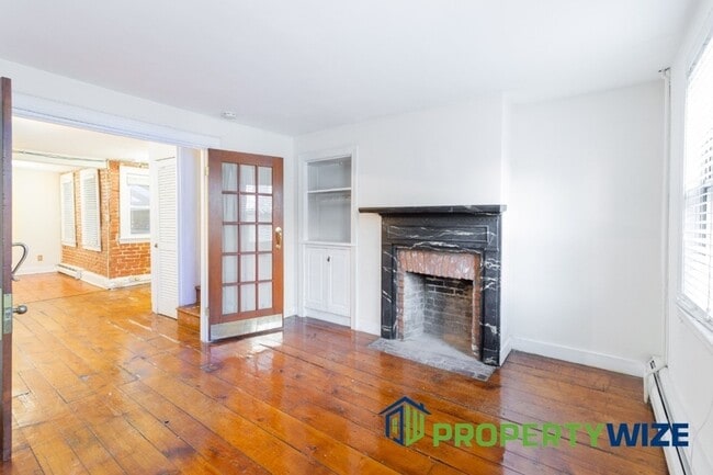 Building Photo - 726 S Wolfe St
