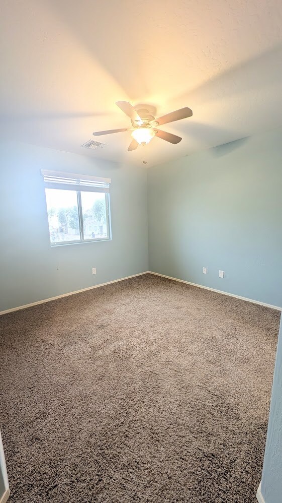 Building Photo - 10138 E Isabella Ave