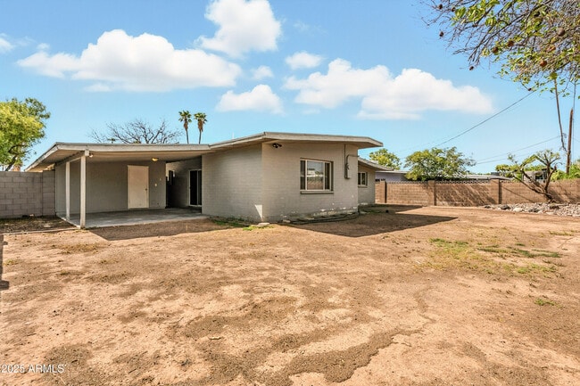 Building Photo - 11821 N 36th St