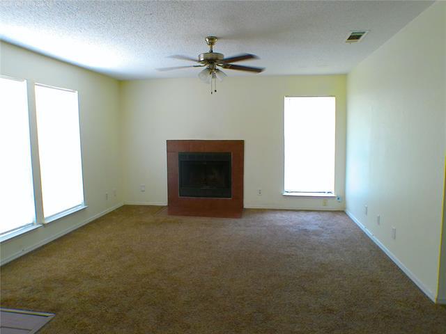 Building Photo - 8109 Foxfire Ln