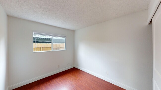 Building Photo - 18181 Happy Ln