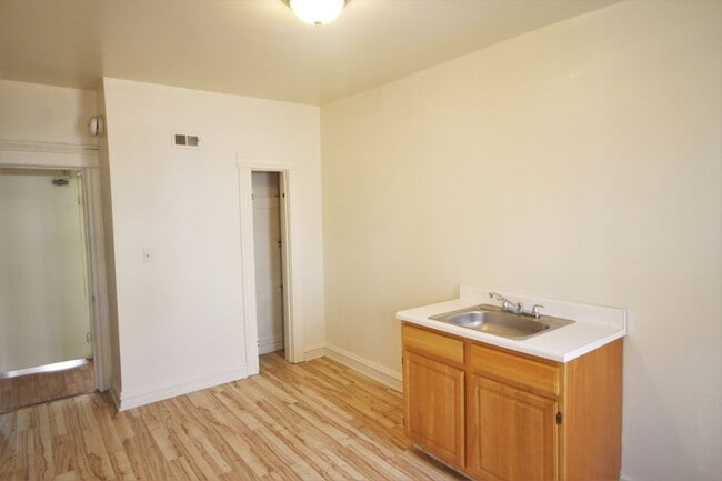 Building Photo - 3212 N Calvert St