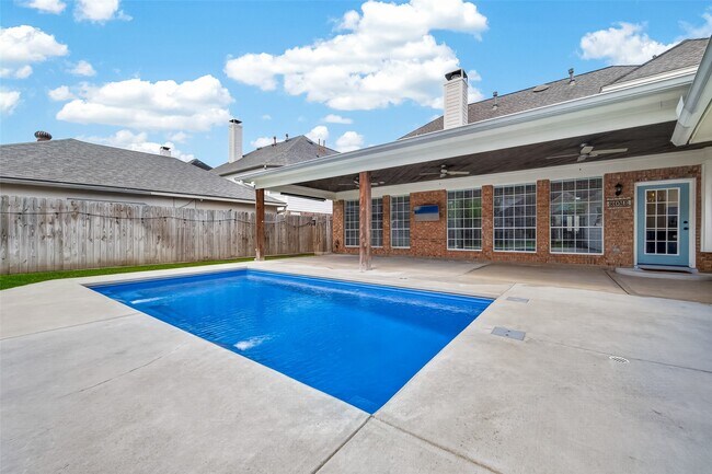 Building Photo - 22411 Kendall Shay Ct