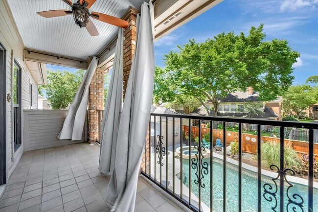 Building Photo - 14826 Sparkling Bay Ln