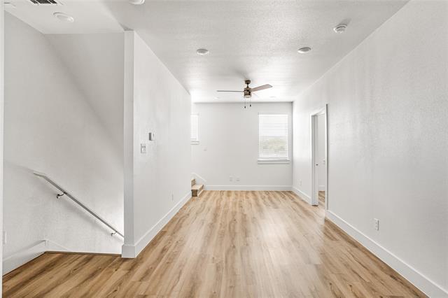 Building Photo - 2509 Benbrook Blvd