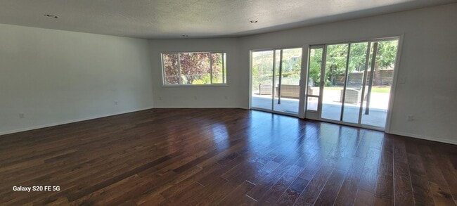 Building Photo - Beautiful Spacious Home for Rent