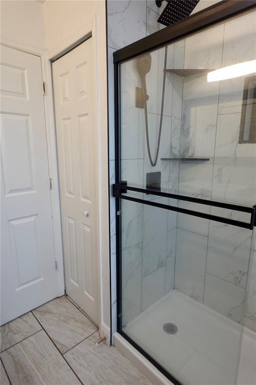 Building Photo - 540 W Comstock Ave