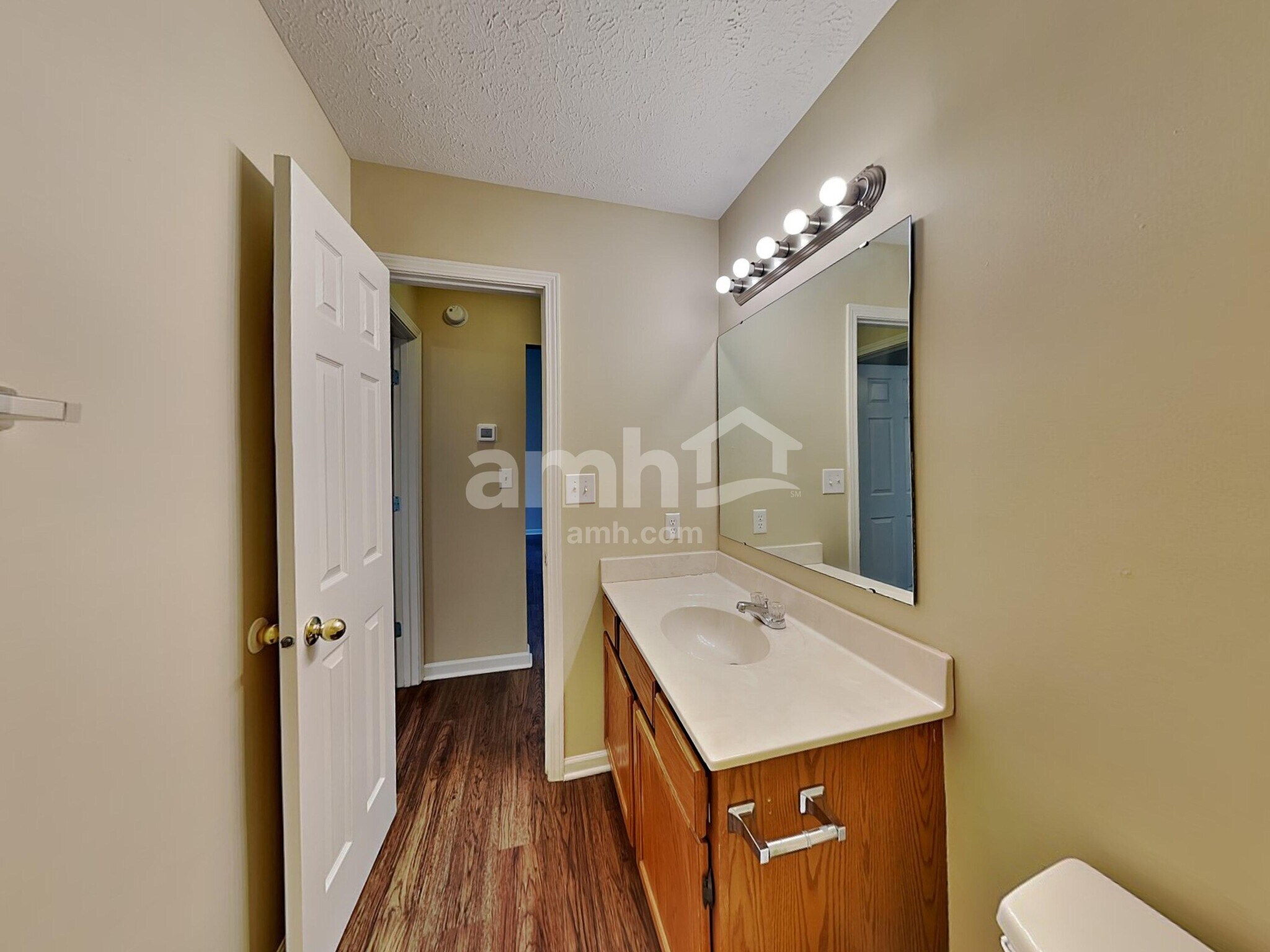 Building Photo - 6305 Blakeview Dr