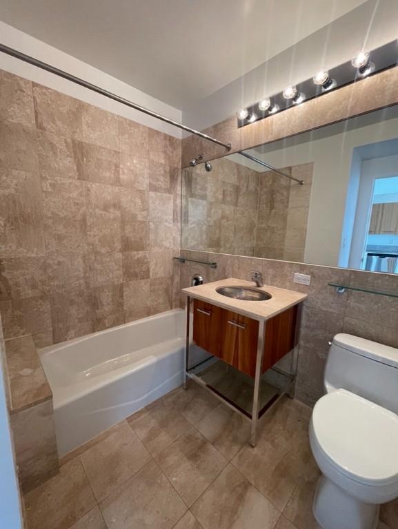 Building Photo - 2 bedroom in New York NY 10001