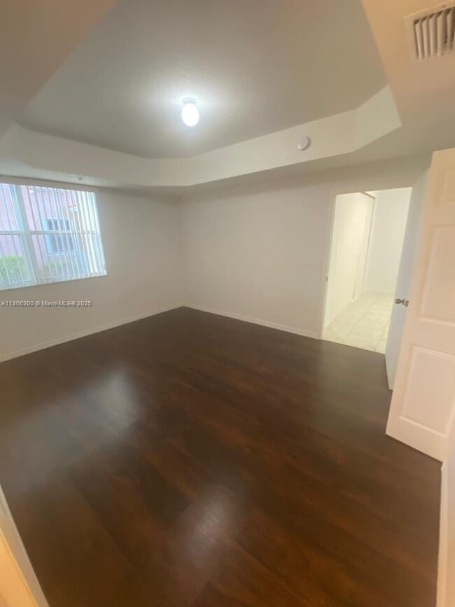 Building Photo - 6380 NW 114th Ave