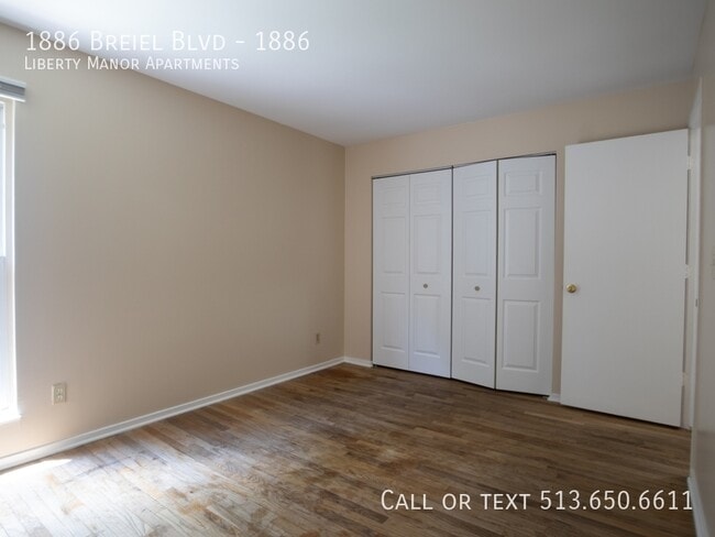 Building Photo - 1886 S Breiel Blvd