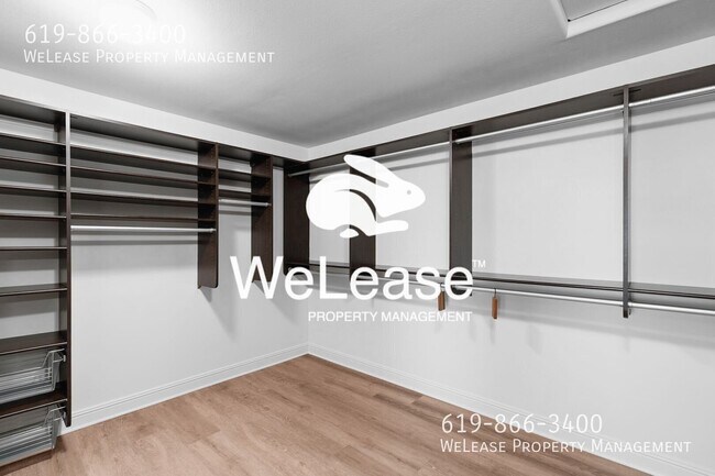 Building Photo - 5250 White Emerald Dr