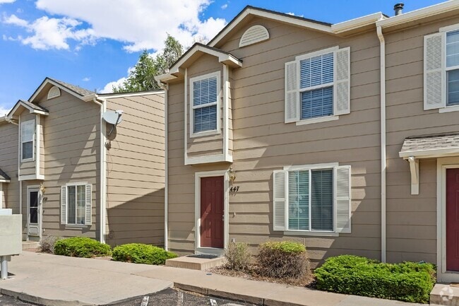 Building Photo - 447 Ellers Grove