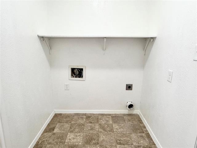 Building Photo - 141 NW Jayellen Ave