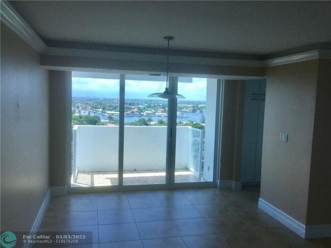 Building Photo - 1360 S Ocean Blvd