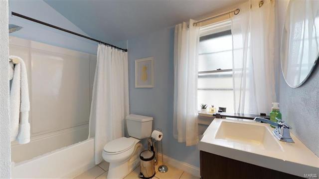 Building Photo - 7625 Wydown Blvd