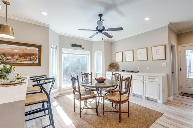 Building Photo - 14132 Bluebird Ln
