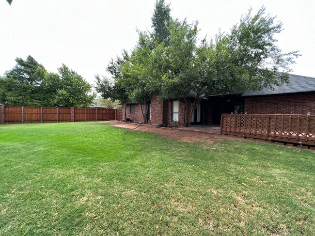 Building Photo - 1301 Copperfield Dr