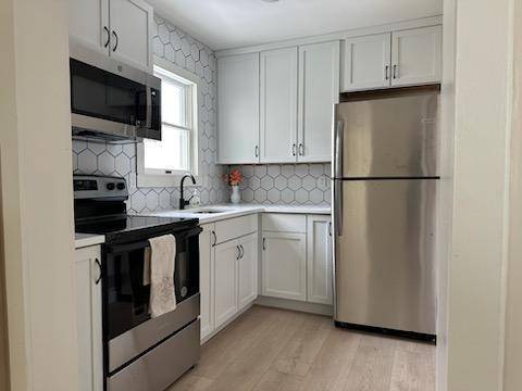 Building Photo - 606 Broadway