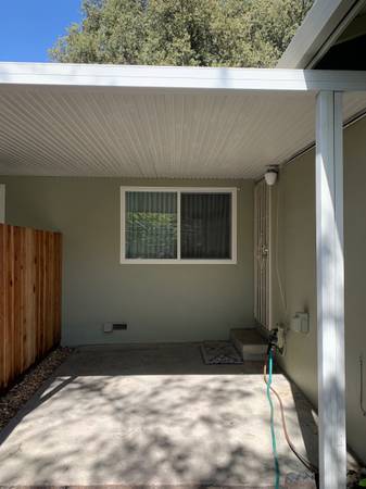 Building Photo - 2624 Kitsap Ct