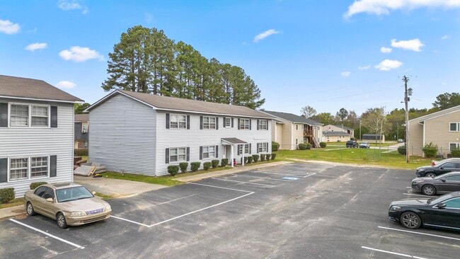 Building Photo - Garden Apartments