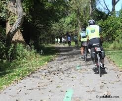 Building Photo - 10616 Bernard Ave