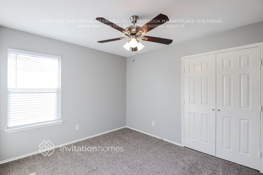 Building Photo - 11900 Brown Fox Dr