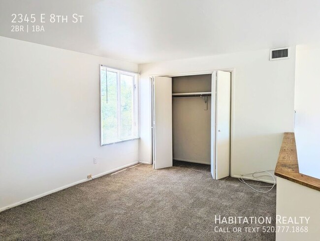 Building Photo - Stunning 2Bed/1Bath Loft Home at Sam Hughe...