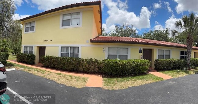 Primary Photo - 11400 NW 45th St