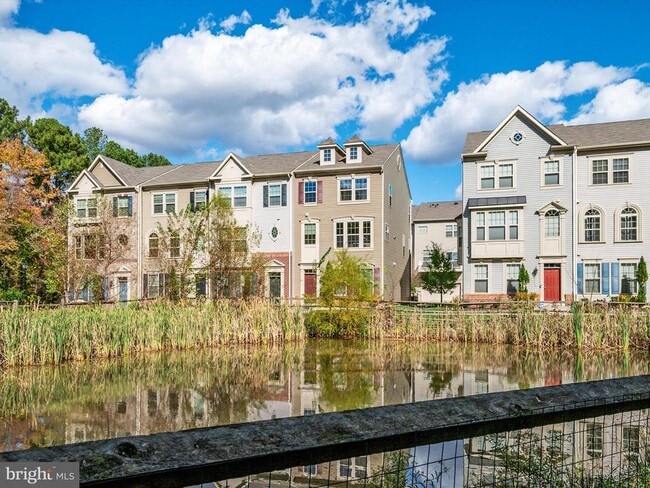 Building Photo - 2321 Marion Rd