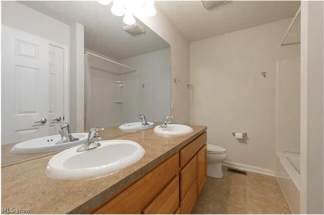 Building Photo - 442 Turner Dr