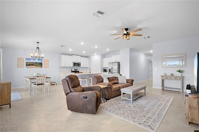 Building Photo - 17741 Paradiso Wy