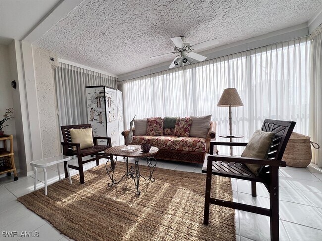 Building Photo - 5550 Heron Point Dr